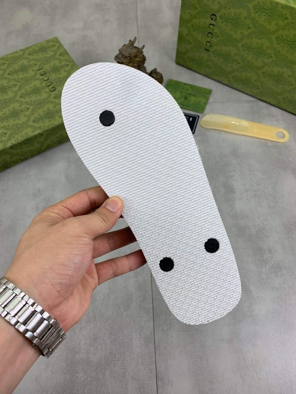 Gucci GG Supreme Multicolor Thong Sandals with Double G