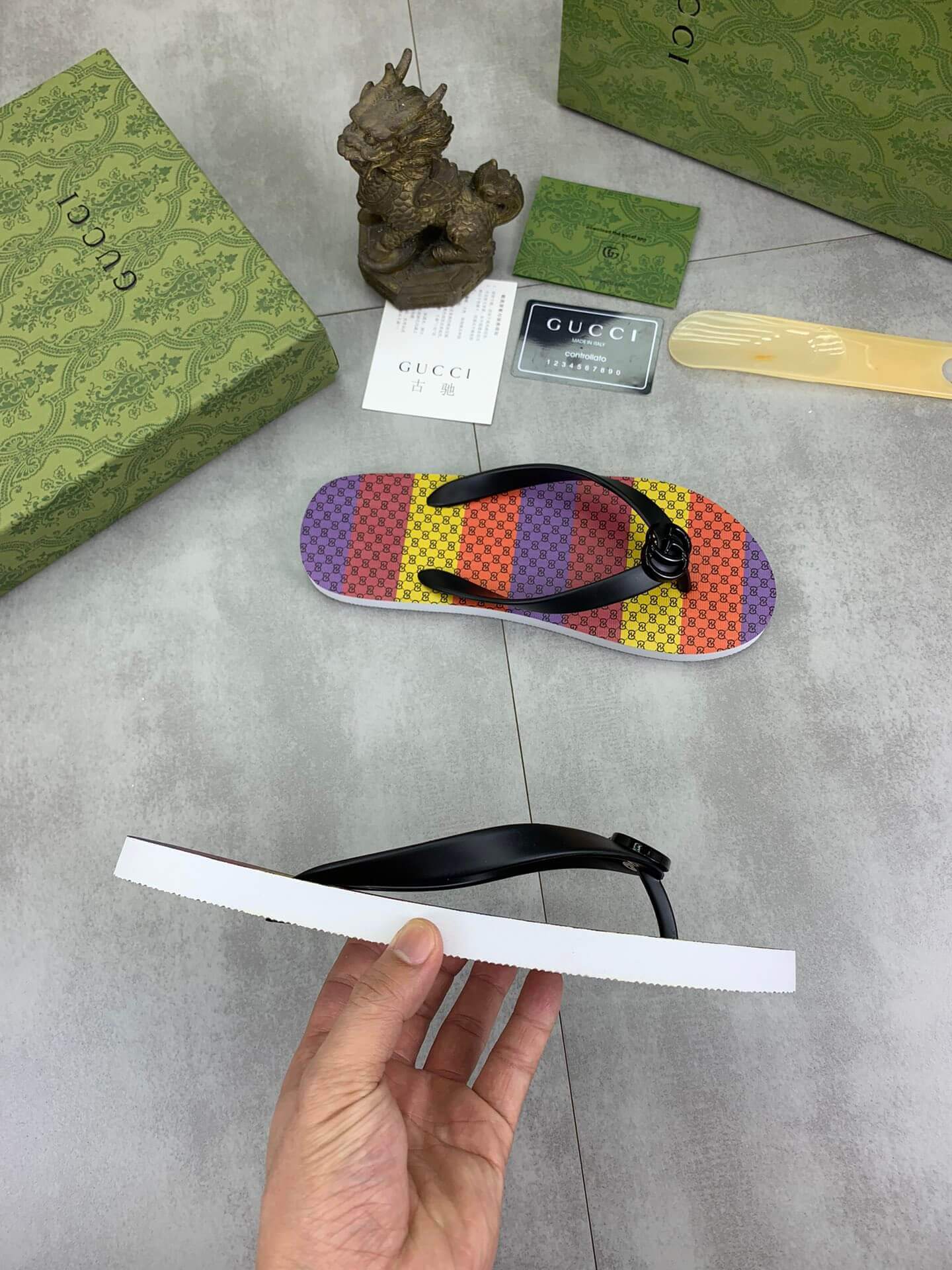 Gucci GG Supreme Multicolor Thong Sandals with Double G 8 Gucci GG Supreme Multicolor Thong Sandals with Double G - Image 8