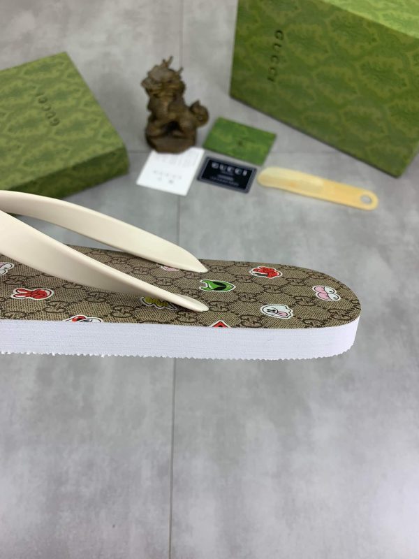 Gucci Black and Ebony GG Jacquard Thong Sandals with Interlocking G