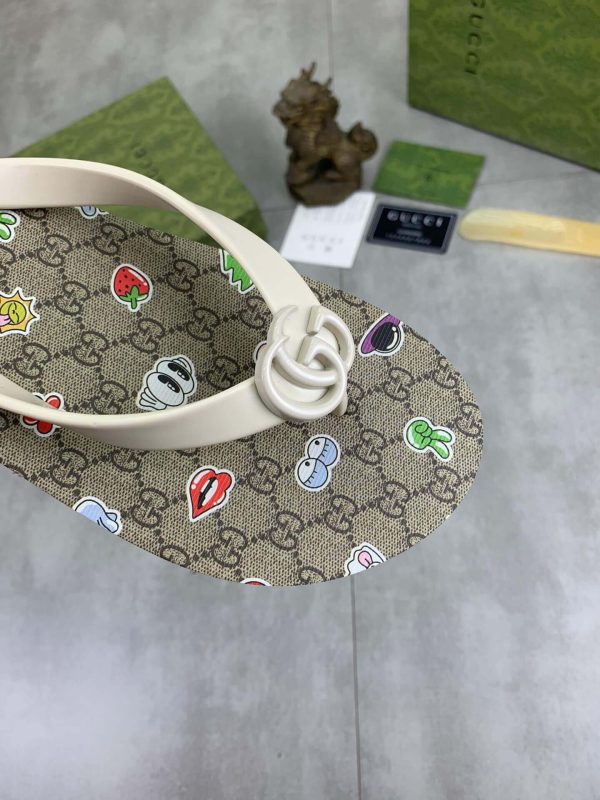 Gucci Black and Ebony GG Jacquard Thong Sandals with Interlocking G