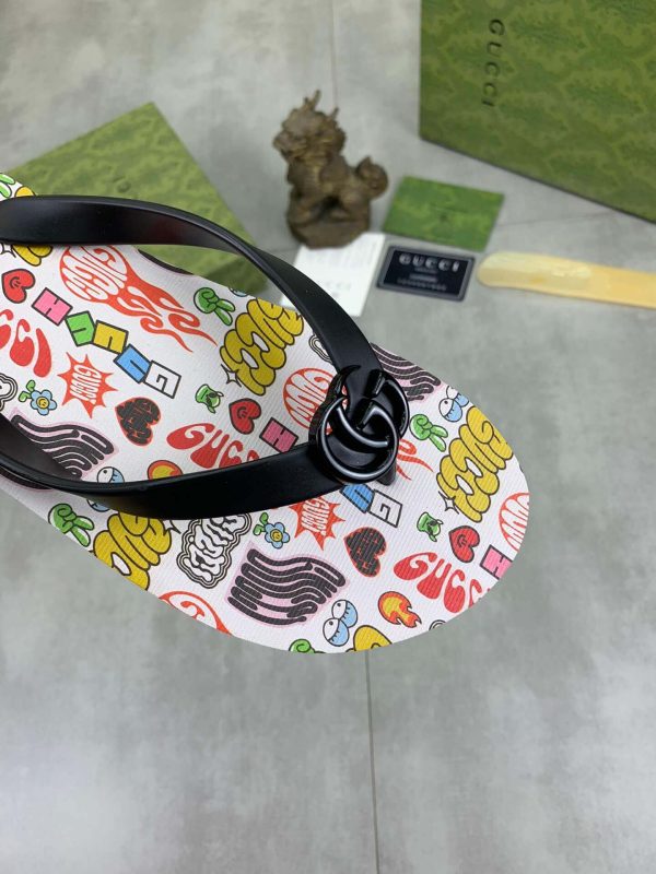 Gucci Thong Multicolor Logo Sandals with Interlocking G