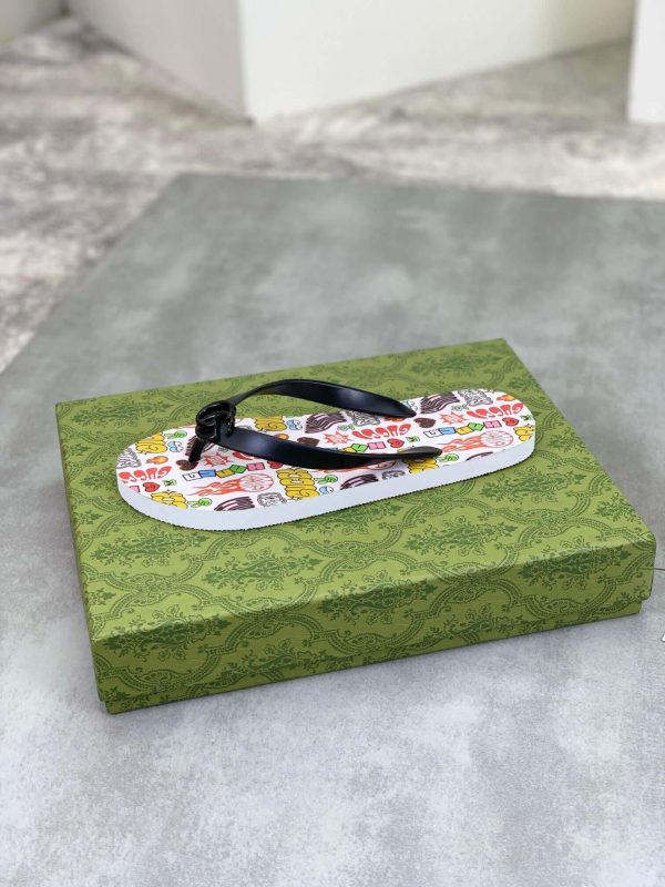 Gucci Thong Multicolor Logo Sandals with Interlocking G