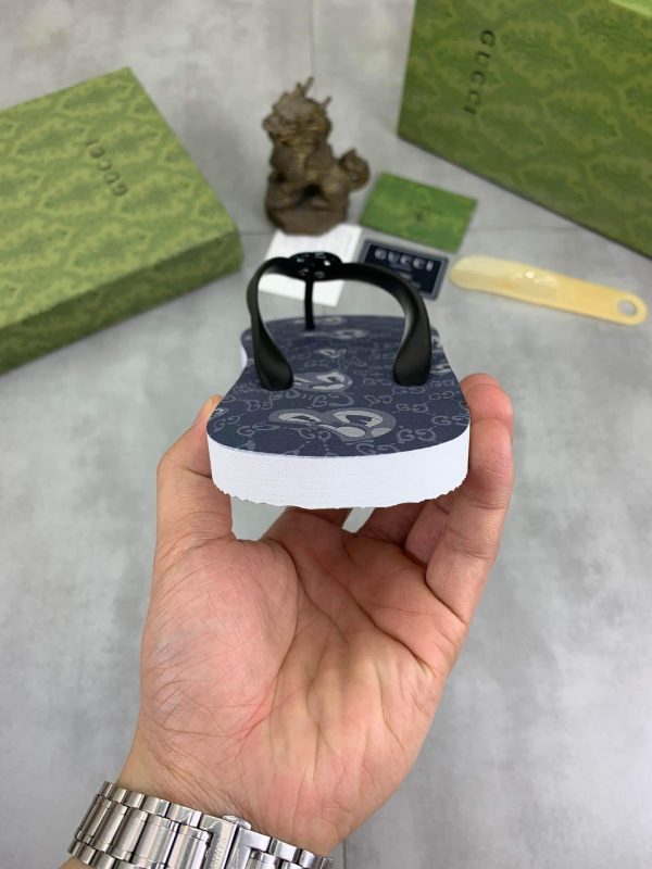 Gucci Blue Thong Sandals with Double G