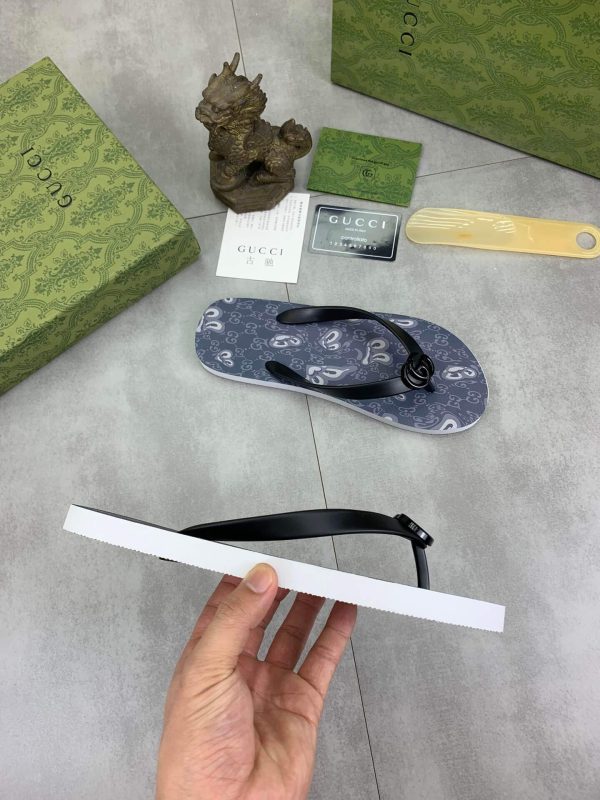 Gucci Blue Thong Sandals with Double G