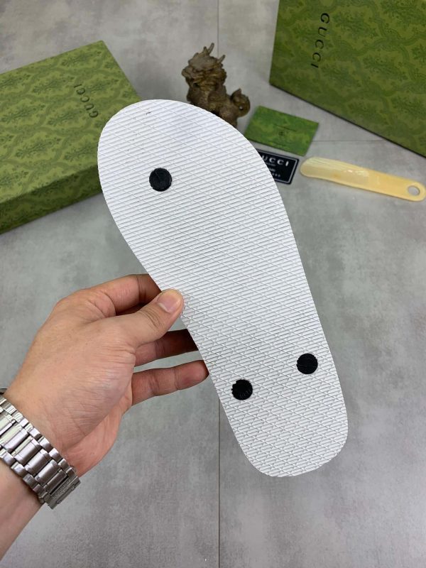 Gucci Black and Red GG Jacquard Thong Sandals with Double G