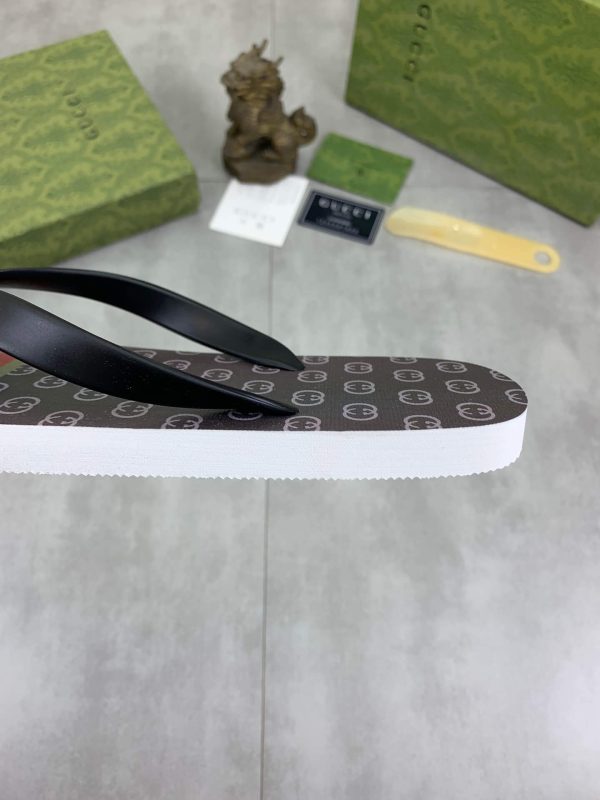 Gucci Interlocking G Jacquard Thong Sandals with Double G
