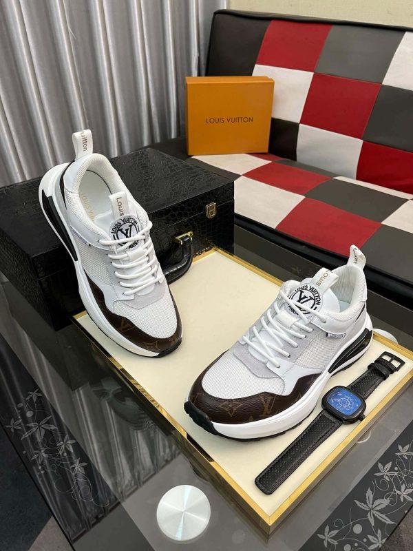 Louis Vuitton LV Run Trainer Sneakers in White/Brown