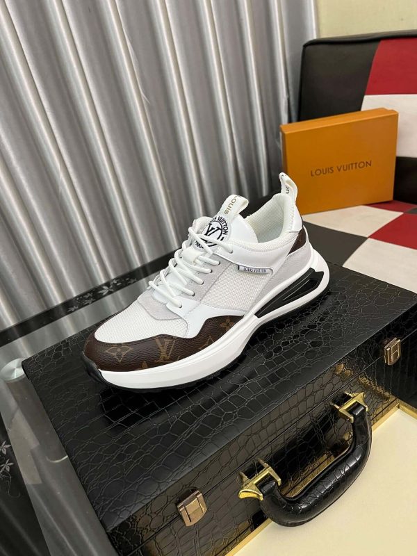 Louis Vuitton LV Run Trainer Sneakers in White/Brown