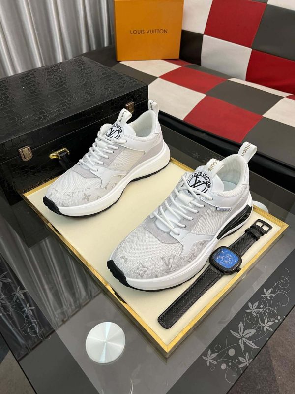 LouisVuittonsneaker_likelytheLVTrainermodel_3 Louis Vuitton LV Run White Trainers