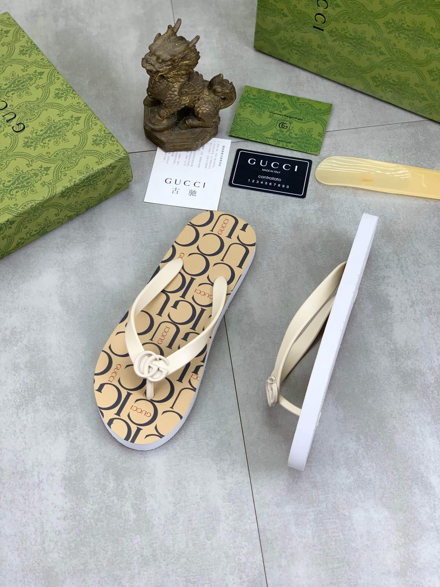 Gucci Gucci Logo Brown Thong Sandals with Double G 9 Gucci Gucci Logo Brown Thong Sandals with Double G - Image 9