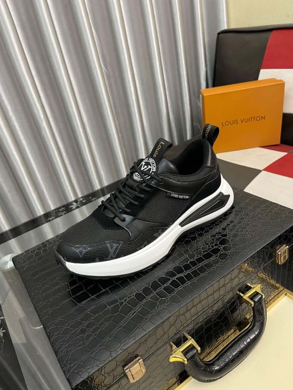 blackLouisVuittonTrainersneakerwithwhiteaccents_2 Louis Vuitton LV Run Black Trainer Sneakers