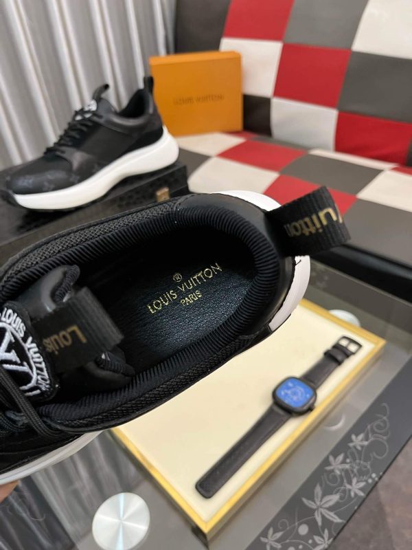 blackLouisVuittonTrainersneakerwithwhiteaccents_4 Louis Vuitton LV Run Black Trainer Sneakers