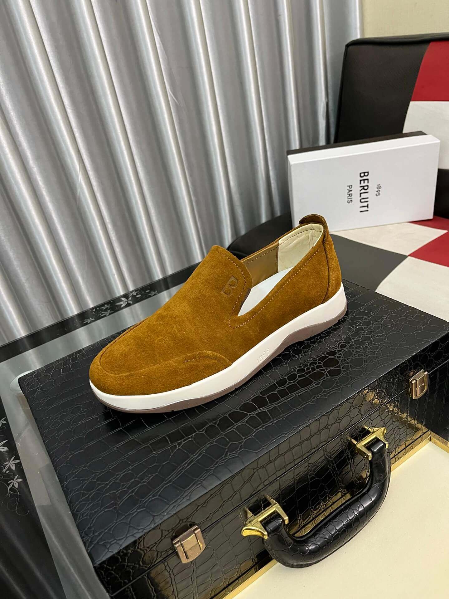 Berluti Echappée Brown Suede Calf Loafer 4 Berluti Echappée Brown Suede Calf Loafer - Image 4