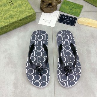 Gucci Gucci Logo Grey Thong Sandals with Double G