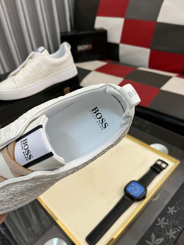 whiteleathersneakerwiththebrandnameBOSSembossedrepeatedlyontheside_3 BOSS Gary Italian Sneaker White