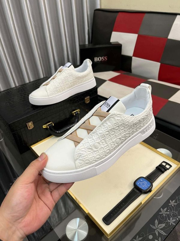 whiteleathersneakerwiththebrandnameBOSSembossedrepeatedlyontheside_6 BOSS Gary Italian Sneaker White