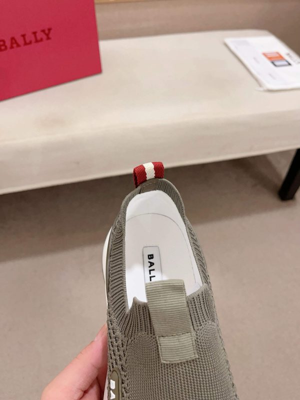 Bally Dewan Outline Sneaker In Olive Knit