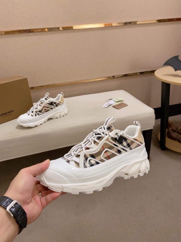 Burberry Arthur Archive Check Sneaker in White