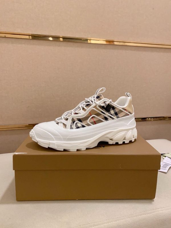 Burberry Arthur Archive Check Sneaker in White