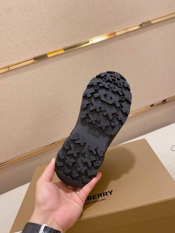 BurberryVintageCheckArthursneaker_4 Burberry Archive Check Arthur Sneaker in Black and Red