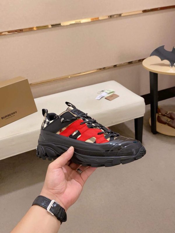 BurberryVintageCheckArthursneaker_8 Burberry Archive Check Arthur Sneaker in Black and Red
