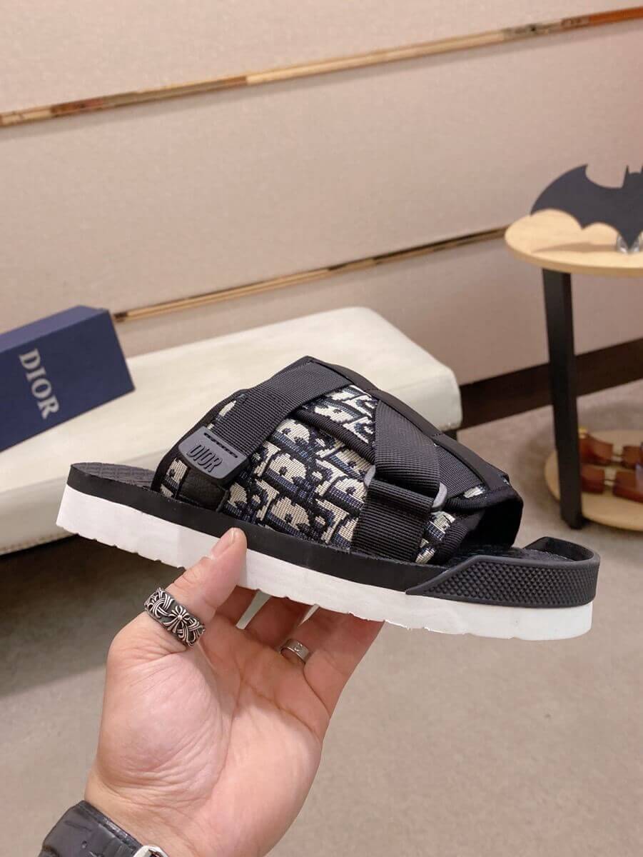 Dior Beige and Black Dior Oblique Jacquard Alpha Sandal 7 Dior Beige and Black Dior Oblique Jacquard Alpha Sandal - Image 7