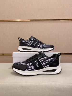 Dior Black and White Dior Oblique Jacquard Runner Sneaker