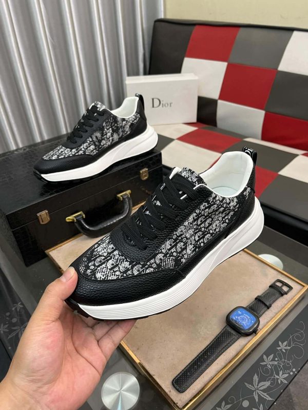 DiorB25RunnerSneakerinblackandwhite._1 Dior Runner Sneaker in Black and White Dior Oblique Jacquard and Black Leather