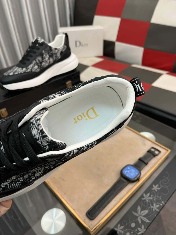 DiorB25RunnerSneakerinblackandwhite._7 Dior Runner Sneaker in Black and White Dior Oblique Jacquard and Black Leather