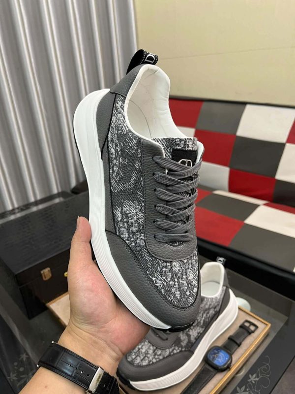 Dior Runner Sneaker in Grey Dior Oblique Jacquard and Grey Leather