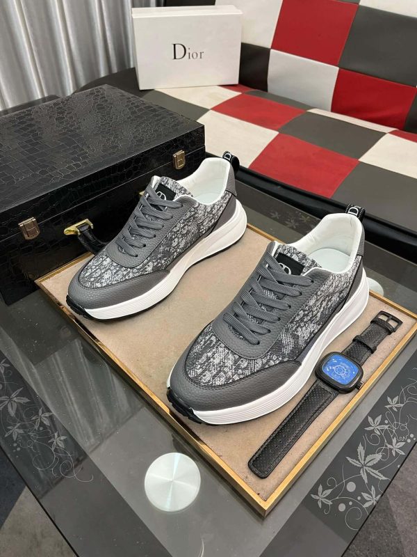 Dior Runner Sneaker in Grey Dior Oblique Jacquard and Grey Leather