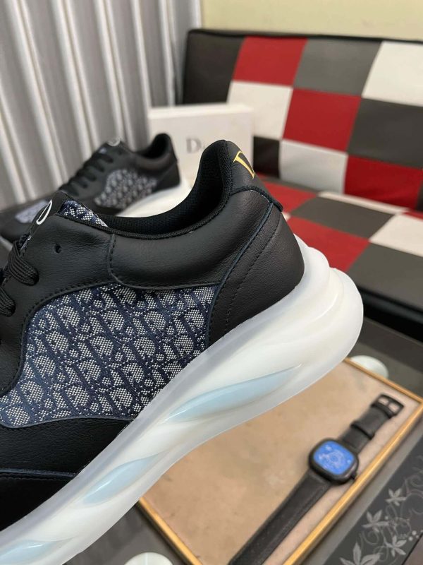 DiorB25Runnersneakerinblacksuedeandwhitetechnicalmesh_4 Dior Runner Sneaker in Black Leather and Grey Oblique Jacquard