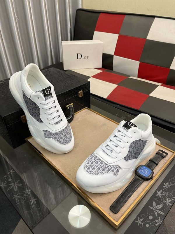 Dior Runner Sneaker in White Leather  and Grey Oblique Jacquard