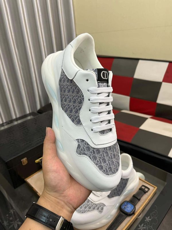 Dior Runner Sneaker in White Leather  and Grey Oblique Jacquard