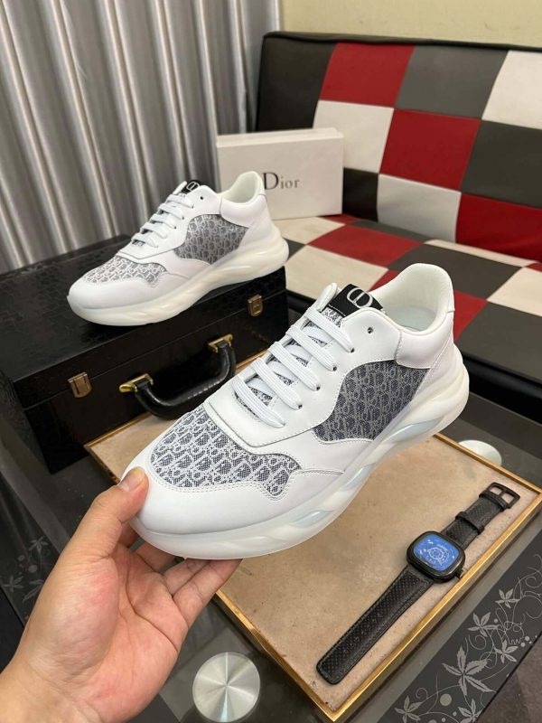 Dior Runner Sneaker in White Leather  and Grey Oblique Jacquard