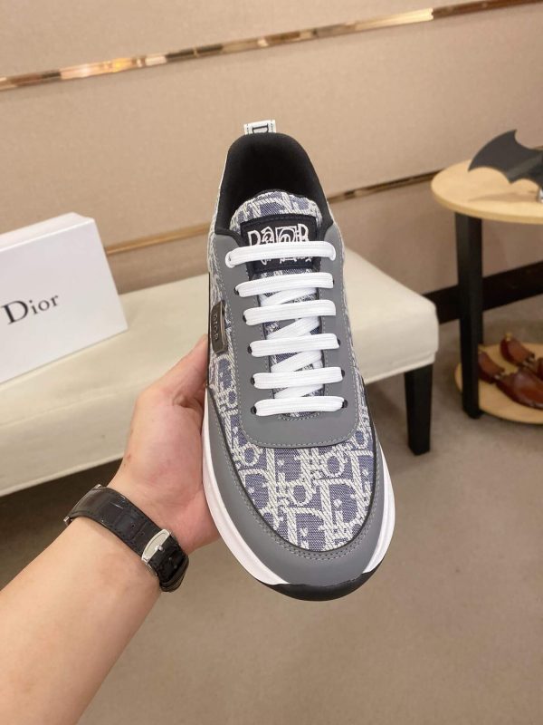 Dior Run Sneaker in Grey