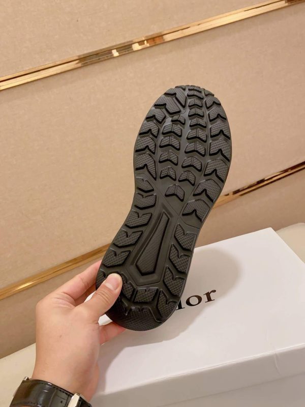 Dior Blue and Brown Dior Oblique Jacquard and Blue Grained Leather Runner Sneaker