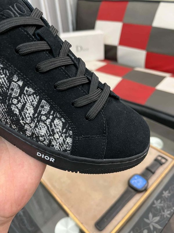 Dior Men's Sneaker in Black and White