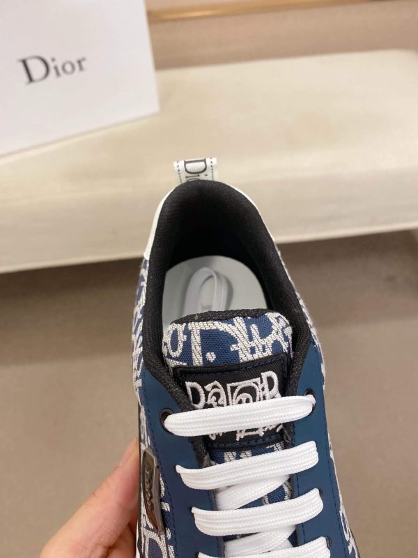 Dior Run Sneaker in Blue and Beige Dior Oblique Jacquard