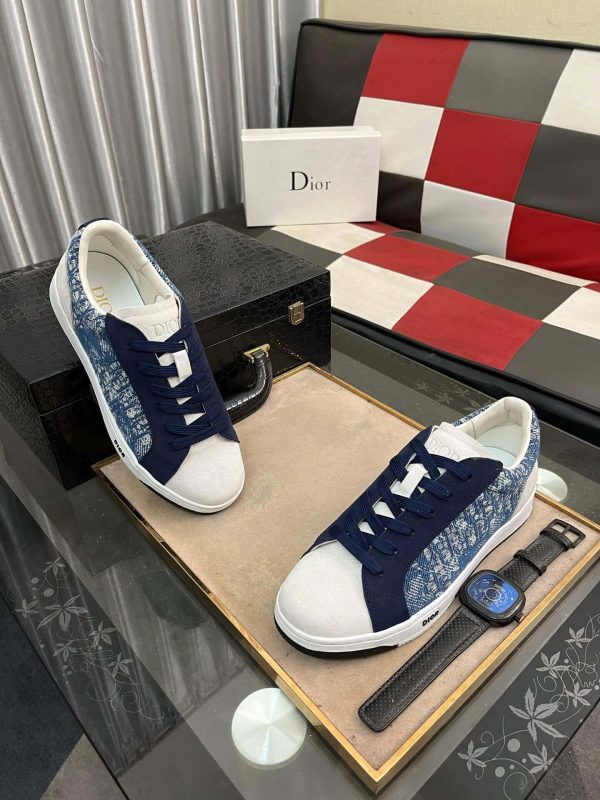 Dior Men's Sneaker in Blue and White