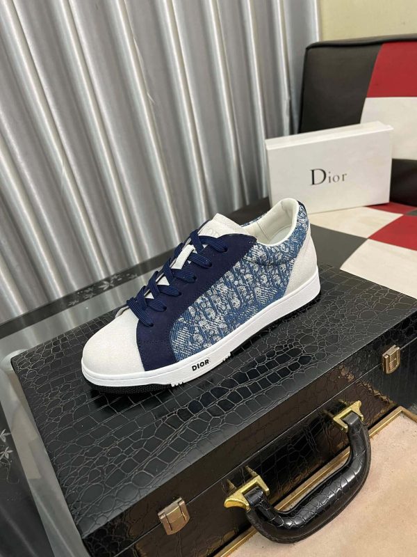 Dior Men's Sneaker in Blue and White