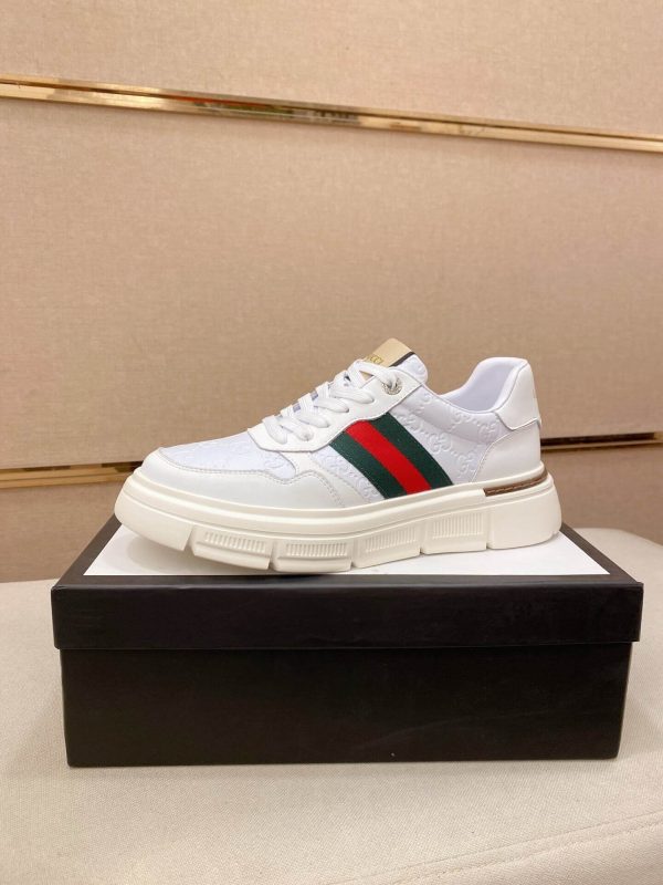 Beige Gucci GG Supreme Ace Sneakers