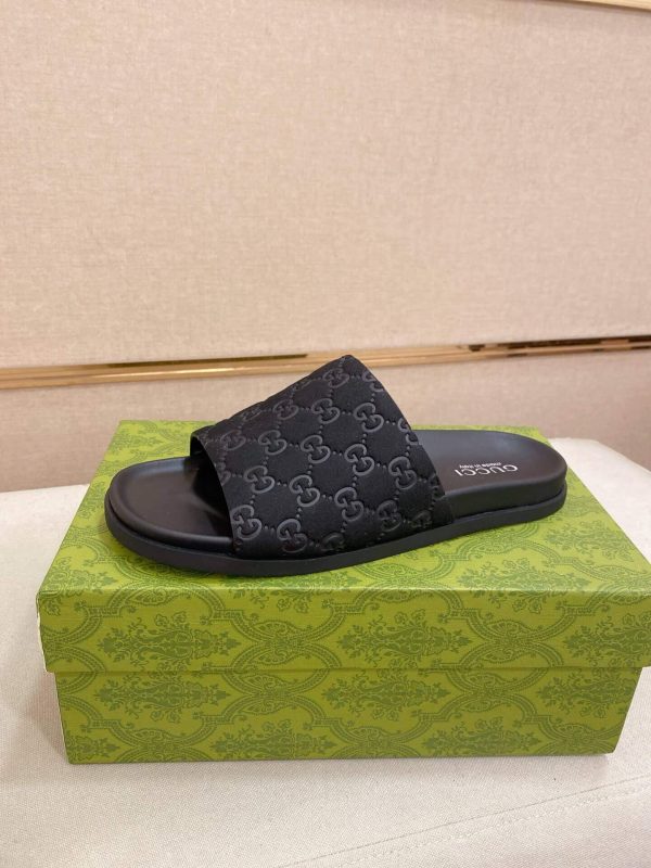 Gucci Men's Slide Sandal in Black GG Suede