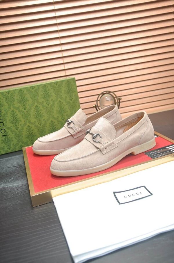 GucciKonradHorsebitSuedeLoafersMen_2 GUCCI Men's Loafer with Horsebit in Oatmeal Suede