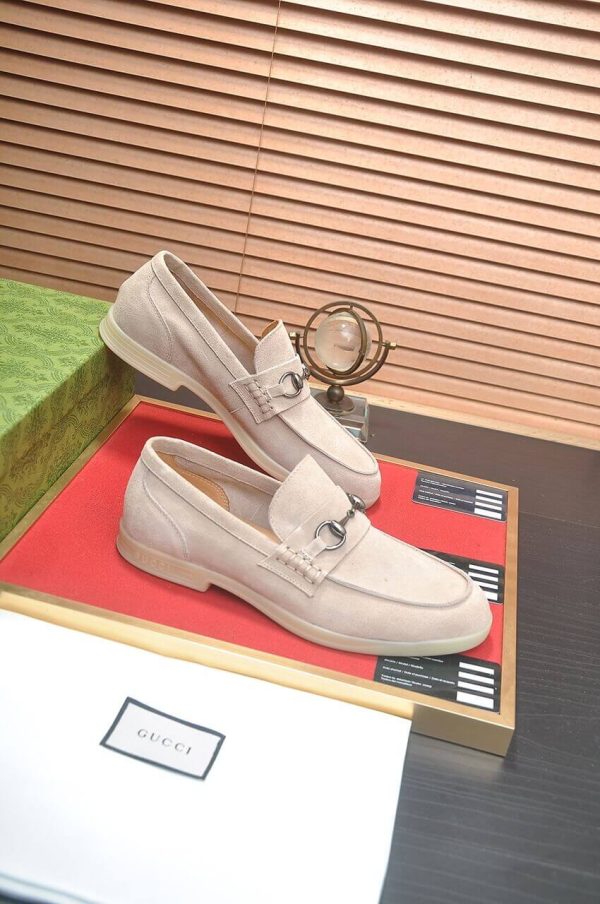 GucciKonradHorsebitSuedeLoafersMen_8 GUCCI Men's Loafer with Horsebit in Oatmeal Suede