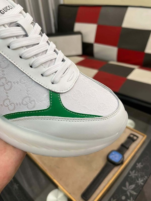 Gucci Runner Sneaker in White Leather and White GG Supreme Canvas