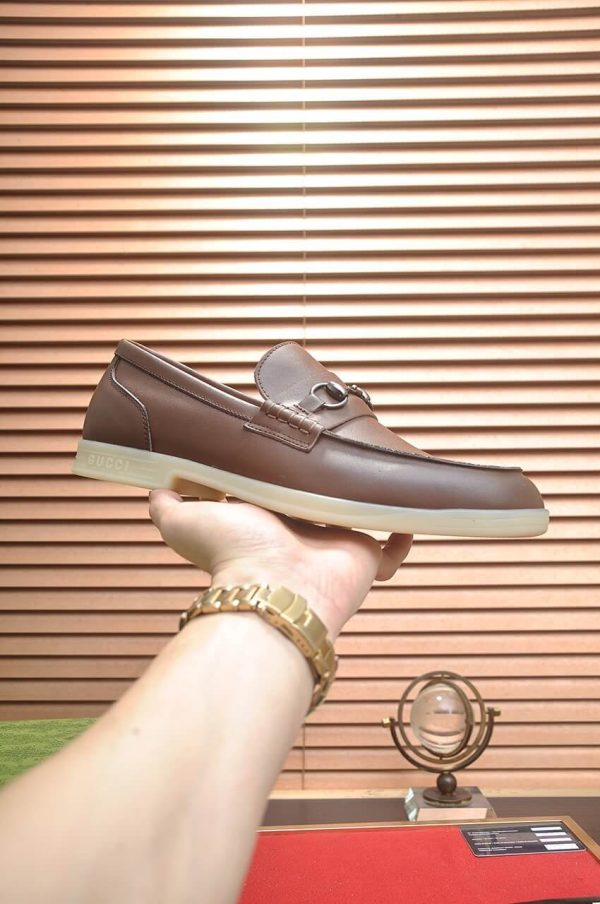 GucciMen_sKonradSuedeBitLoafers_2_9f3dc175-a3f0-4619-9e9a-dbf4ee0a3503 GUCCI Men's Loafer with Horsebit in Brown Leather