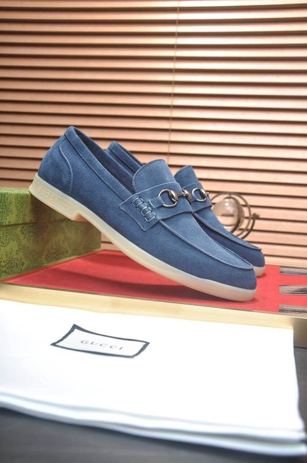 GucciMen_sKonradSuedeBitLoafers_3_db50713b-21db-42c9-ae80-020e04568ae0 GUCCI Men's Loafer with Horsebit in Dark Blue Suede