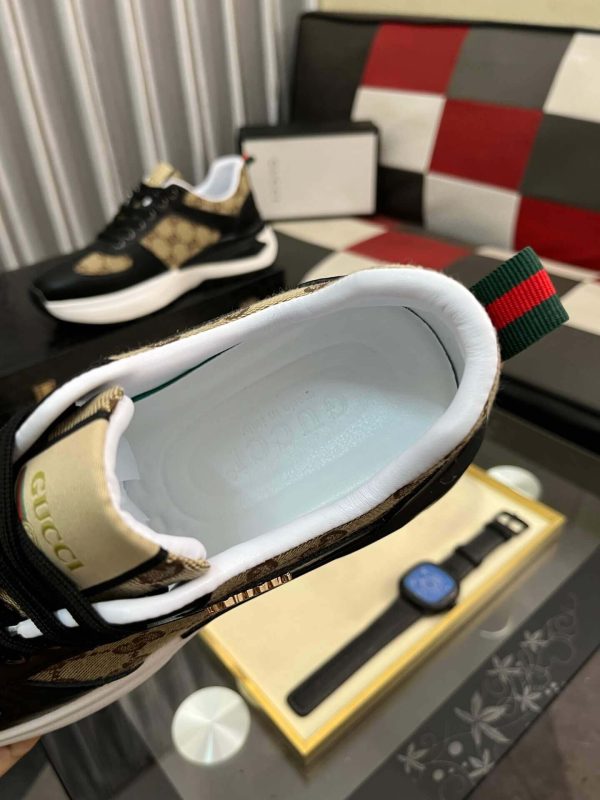 Gucci Men's Trainer in Beige and Ebony GG Supreme and Black Leather