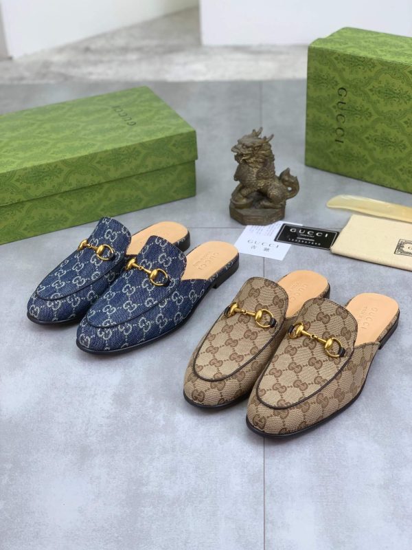 Gucci Beige and Ebony Canvas Princetown Slipper